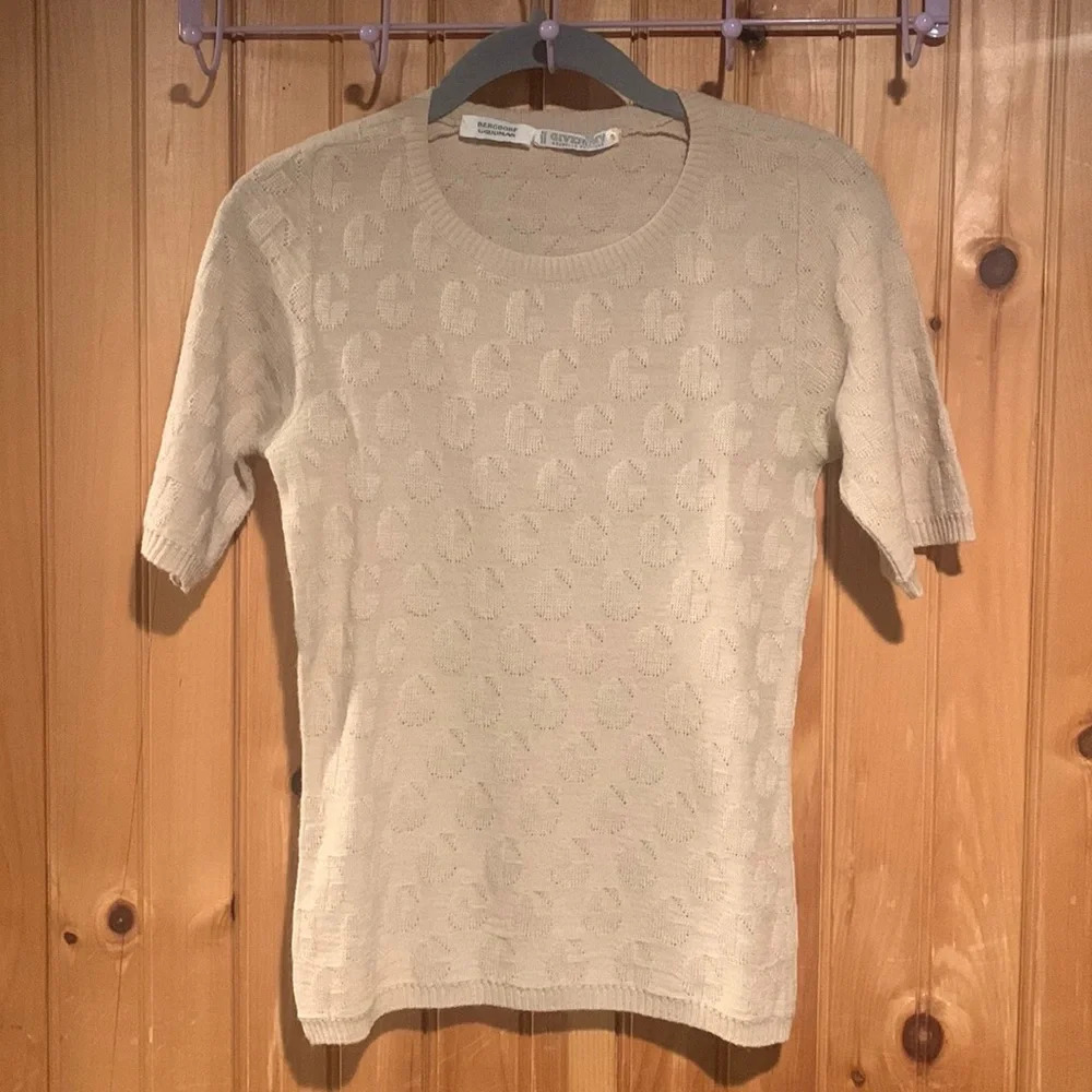 GIVENCHY logo vintage short sleeve crewneck sweater